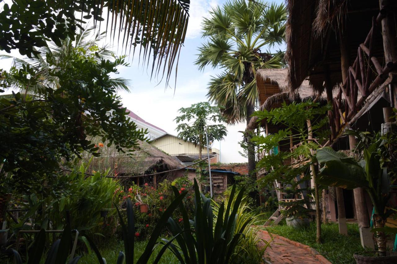About Sarin Homestay Battambang Dış mekan fotoğraf